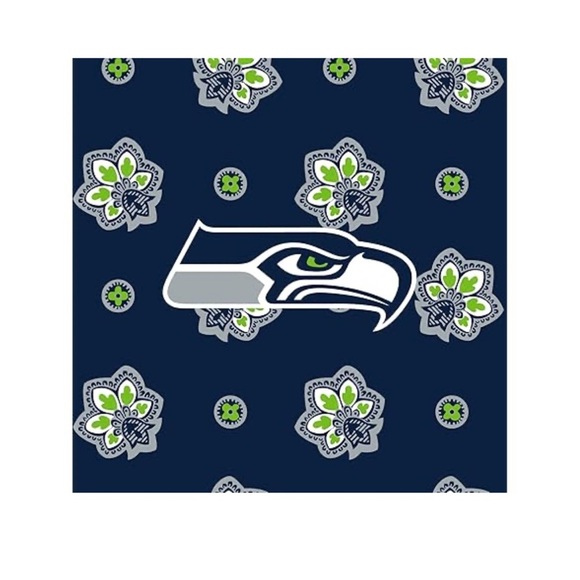 Vera Bradley Seattle Seahawks Cotton Mini Belt Bag (Navy/Neon Green Bandana) NWT - Picture 3 of 6